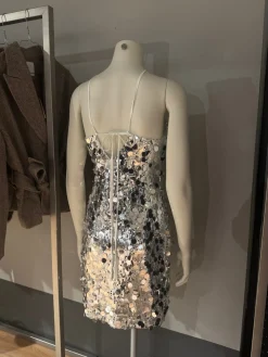 Astrid Frank Korte Kjoler|Adriana pallietkjole