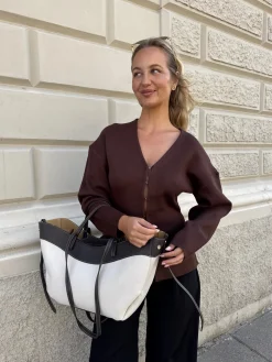 Astrid Frank Tasker|Anna taske