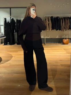 Astrid Frank Strik|Ella striktrøje