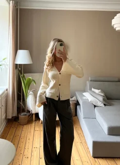 Astrid Frank Cardigan|Jennifer cardigan