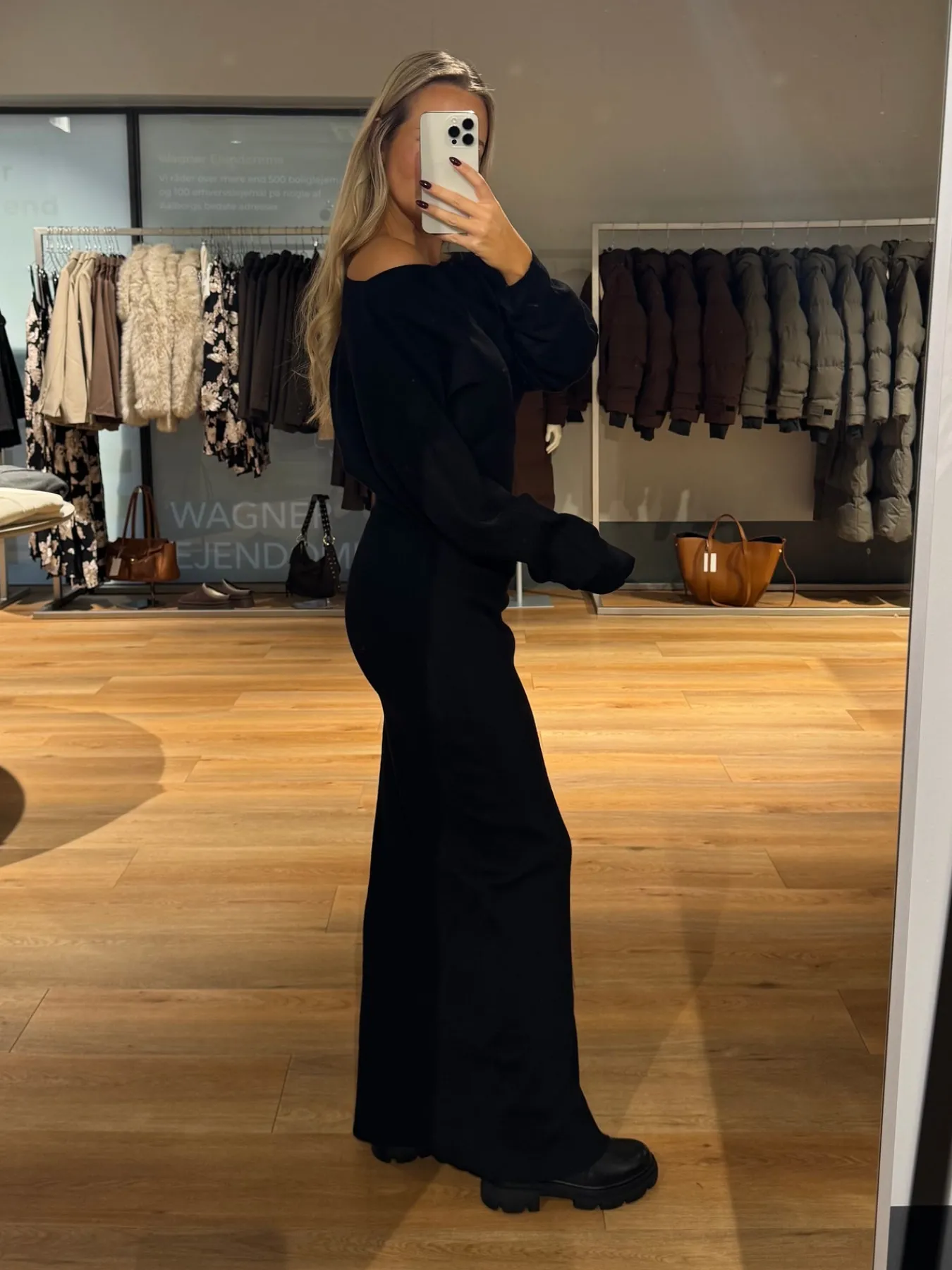 Astrid Frank Lange Kjoler|Jenny strikkjole