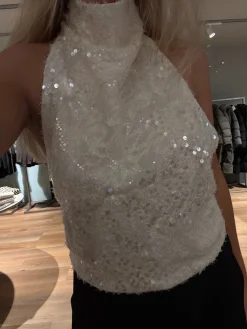 Astrid Frank Toppe|Laura top