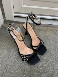 Astrid Frank Stiletter|Lucia stiletter