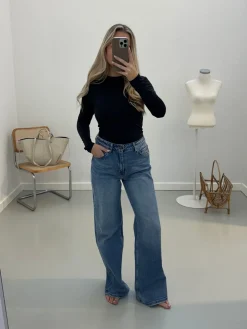 Astrid Frank Bluser|Malou crew neck bodystocking