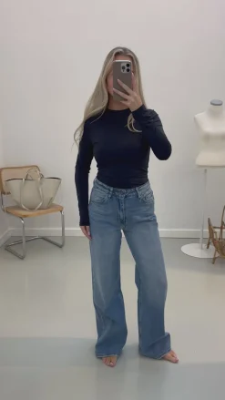 Astrid Frank Bluser|Malou crew neck bodystocking