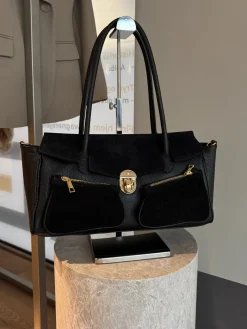 Astrid Frank Tasker|Natalia taske