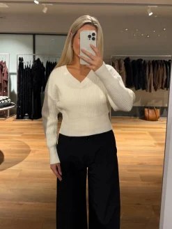 Astrid Frank Strik|Nellie striktrøje