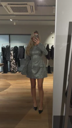 Astrid Frank Korte Kjoler|Ophelia glimmerkjole