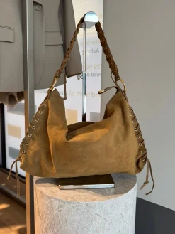 Astrid Frank Tasker|Rachel taske