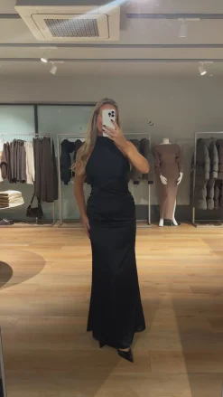 Astrid Frank Lange Kjoler|Stephanie kjole