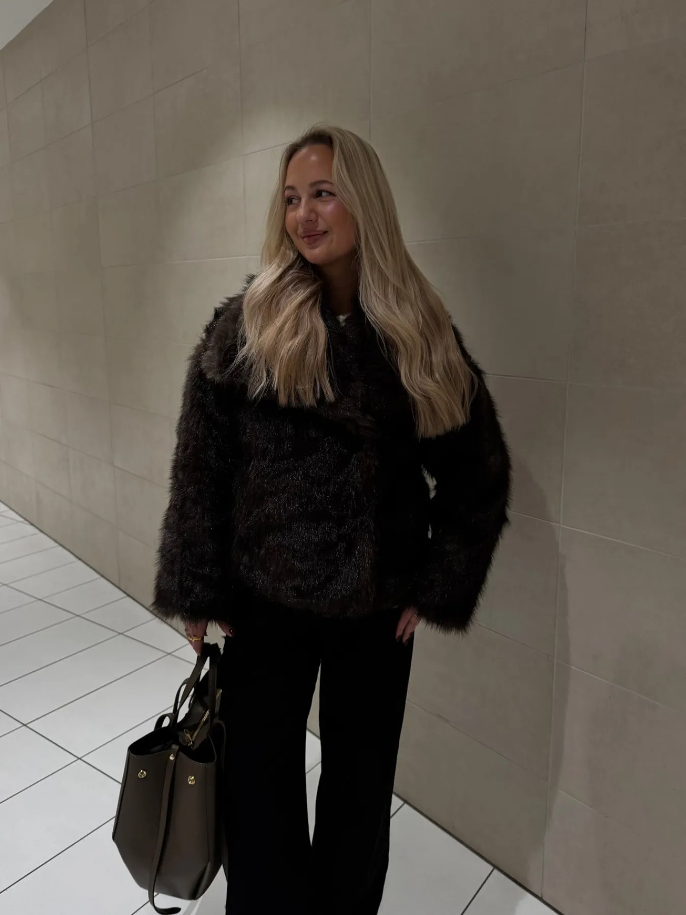 Astrid Frank Jakker|Thea faux fur jakke
