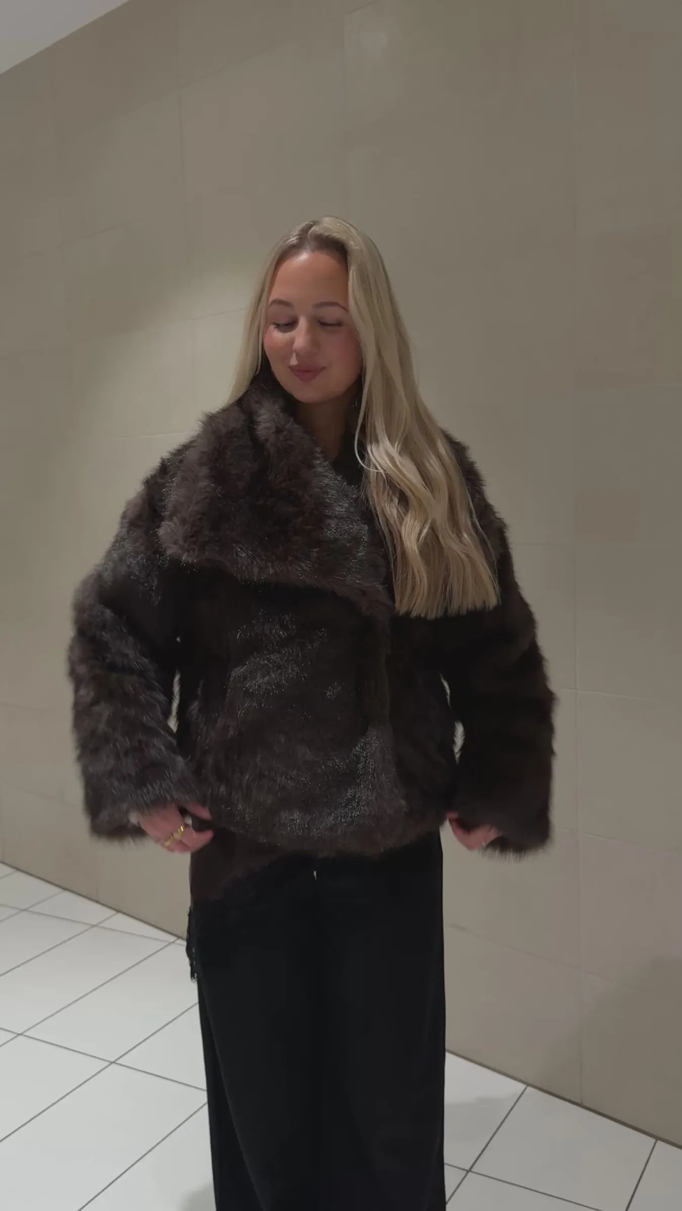 Astrid Frank Jakker|Thea faux fur jakke