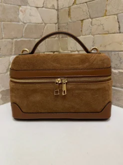 Astrid Frank Tasker|Yasmin taske