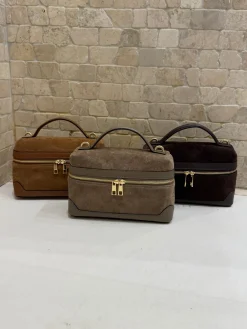 Astrid Frank Tasker|Yasmin taske